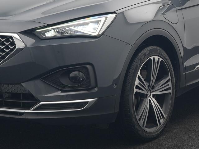 Seat Tarraco 1.4 TSI e-Hybrid Xcellence Plug In Hybrid 245pk Dealer O.H PHEV | Trekhaak Af Fabriek | Panodak | Adaptive Cruise | 360 Camera | Lederen Sportstoelen Memory & Verwarmd | Apple Carplay | Virtual | Stuur Verwarmd | Blis | Navigatie | DAB | 20"L.M |