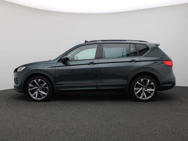 Seat Tarraco 1.4 TSI e-Hybrid PHEV FR Business 245PK DSG Pano-Schuifdak, Trekhaak, 20" LM Velgen, Keyless, Stoel-Stuurverwarming, Side Assist, Achteruitrijcamera