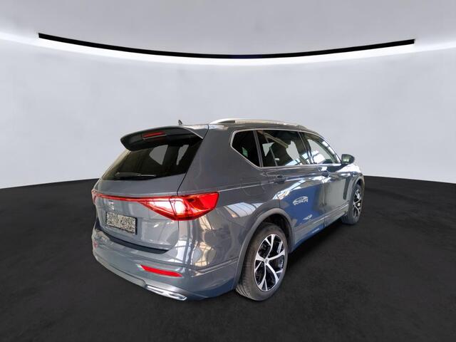 Seat Tarraco 1.4 TSI eHybrid 245pk PHEV FR Business / Trekhaak / 360 Camera / Adaptive Cruise