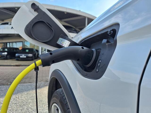 Seat Tarraco TSI 245pk DSG Hybrid FR (Pano,Trekhaak,Camera,Memory)