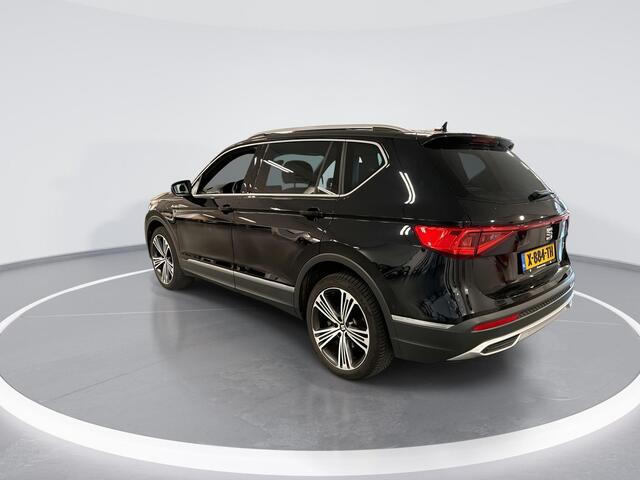 Seat Tarraco 1.4 TSI e-Hybrid 245pk DSG PHEV FR · Panoramadak · Inklap. Trekhaak · Side Assist · Lederen Bekleding · 360 Camera · Stuur- & Stoelverwarming ·