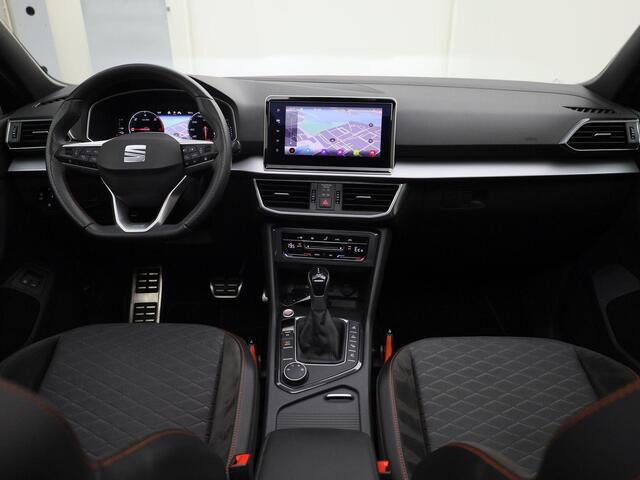Seat Tarraco 1.4TSIe-Hybrid 180kW/245P PHEV FR Business Intense · Panoramadak · Trekhaak · Apple/Android Car Play · 360 gr. Camera ·