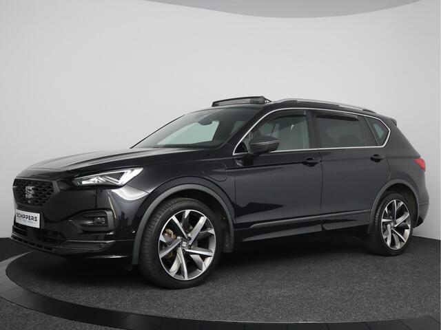 Seat Tarraco 1.4 TSI e-Hybrid PHEV FR | Glazen schuifdak | Trekhaak |