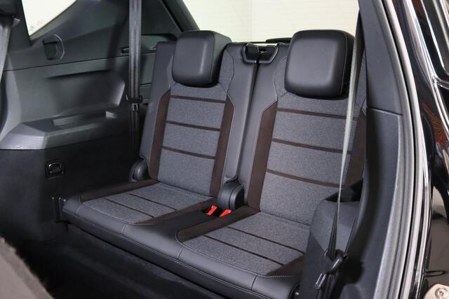 Seat Tarraco 1.5 TSI Xcellence 7-Persoons, Trekhaak, Panoramadak, Vakantieklaar!