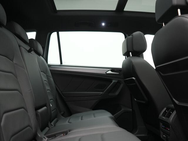 Seat Tarraco 1.4 TSI e-Hybrid PHEV FR Business Intense PHEV 245pk | Trekhaak Af Fabriek | Panodak | Adaptive Cruise | 360 Camera | Sportstoelen Memory & Verwarmd | Keyless | Blis | Stuur Verwarmd | Apple Carplay | Navigatie | DAB | 20"L.M | Plug In Hybrid |