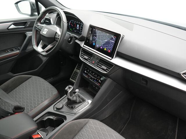 Seat Tarraco 1.4 TSI e-Hybrid FR Business Intense PHEV 245pk Dealer O.H. | Trekhaak Af Fabriek | Panodak | Adaptive Cruise | 360 Camera | Sportstoelen Memory & Verwarmd | Keyless | Blis | Stuur Verwarmd | Apple Carplay | Navigatie | DAB | 19" L.M | Plug In Hybrid