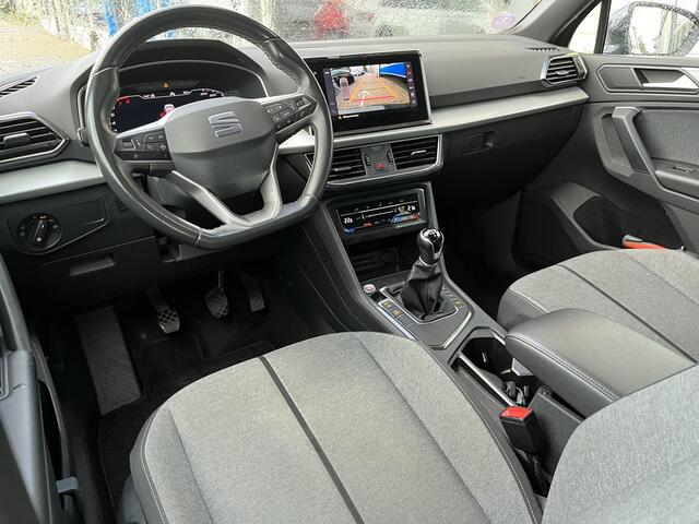 Seat Tarraco 1.5 TSI Style Business Intense / PARK.SENSOREN V+A/ CAMERA/ FULL LINK/ ADAPTIVE CRUISE/ KEYLESS START/ DIGITAL DASH/ NAVI/ DAB/ CLIMA/ LED/ 17'' LMV