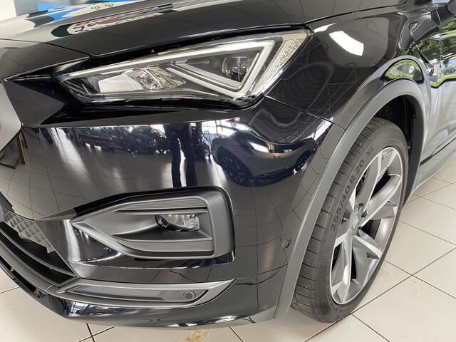 Seat Tarraco 1.4 TSI e-Hybrid PHEV FR Business Intense Panoramadak / Trekhaak /Apple carplay-Android