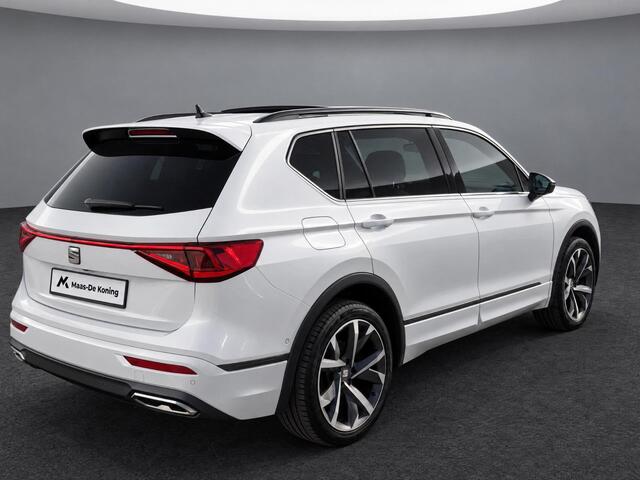 Seat Tarraco 1.4TSIe-Hybrid 180kW/245PK PHEV FR · Leder · Trekhaak · Panoramadak · Camera · Stoel & achterbankverwarming · Apple/Android Car Play ·