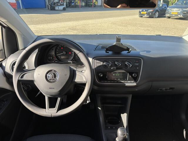 Skoda CITIGO 1.0 Greentech Ambition / Cruise Control / Allseason Banden / Airco / Automatische Verlichting /