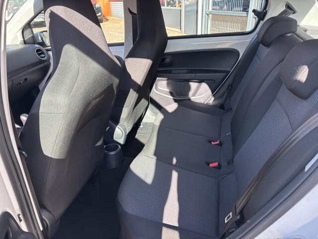 Skoda CITIGO 1.0 Greentech Ambition / Cruise Control / Allseason Banden / Airco / Automatische Verlichting /