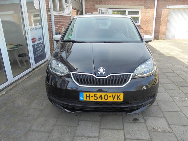 Skoda CITIGO 1.0 Greentech Style Zwart met wit Dak, Airco, Bots waarschuwingssysteem, Cruise Control, LM velgen, Blue Tooth