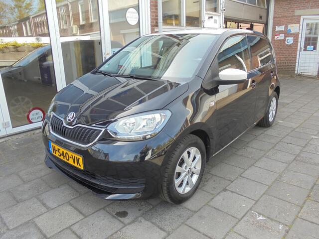 Skoda CITIGO 1.0 Greentech Style Zwart met wit Dak, Airco, Bots waarschuwingssysteem, Cruise Control, LM velgen, Blue Tooth