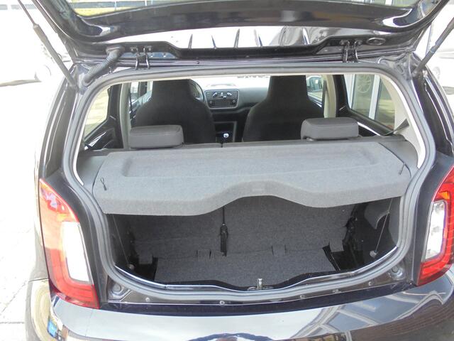 Skoda CITIGO 1.0 Greentech Style Zwart met wit Dak, Airco, Bots waarschuwingssysteem, Cruise Control, LM velgen, Blue Tooth