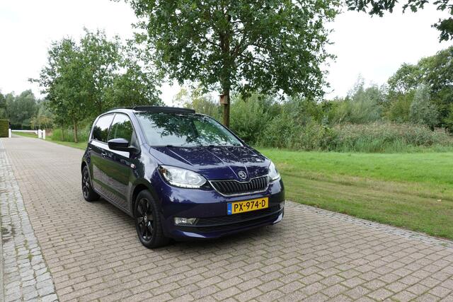 Skoda CITIGO 1.0 Greentech Style | Panorama dak | Cruise Control | Airco | PDC | Bluetooth |