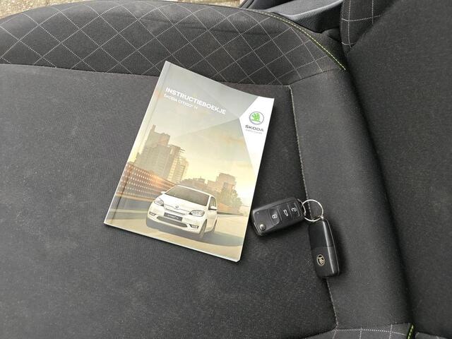 Skoda E-Citigo e-iV EV Style / PARK. SENSOREN/ CRUISE/ CLIMA/ 16" LMV