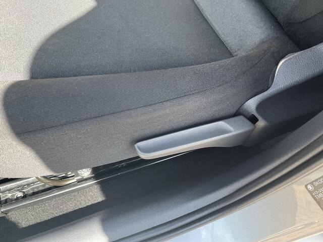 Skoda E-Citigo e-iV EV Ambition / SOH 93%/ AUTOMAAT/ CRUISE CONTROL/ STOELVERWARMING/ PARKEER SENSOREN/ BLUETOOTH/ DAB/ AIRCO