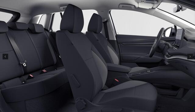 Skoda Elroq 60 Selection | Trekhaak | display 13" met Carplay/ Android | Climate Control | Sensoren | Camera | Private Lease ¤585,- pm
