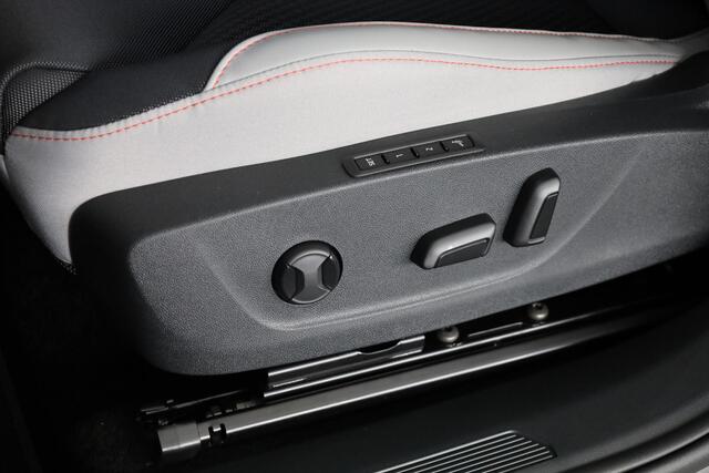 Skoda Elroq 85 Business Edition 286pk | Business Upgrade Advanced | Trekhaak | Warmtepomp | Winterpakket | 21 inch