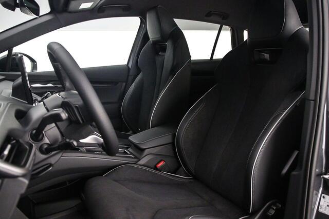 Skoda Elroq 85 Sportline Edition 286pk Automaat Adaptive cruise control, Navigatie, Achteruitrijcamera, LED matrix koplampen, Elektrische achterklep, Stuurwiel verwarmd