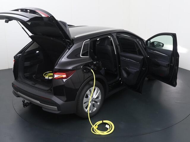 Skoda Elroq 60 Business Edition Tour 204 PK | Trekhaak | Business Upgrade Clever | 20" lichtmetalen velgen | Navigatie | ¤ 2.950 Tourvoordeel |