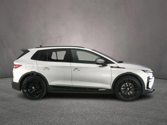 Skoda Elroq 85X RS 340pk Automaat Adaptive cruise control, Black pack, Achteruitrijcamera, Elektrische achterklep, LED matrix koplampen, Navigatie, Stuurwiel verwarmd