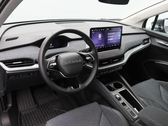Skoda Elroq 85 Business Edition 286 Pk | Stoel/Stuurverwarming | Camera | Adaptive Cruise | CarPlay | Trekhaak | 19 Inch | 12.934 Km !!