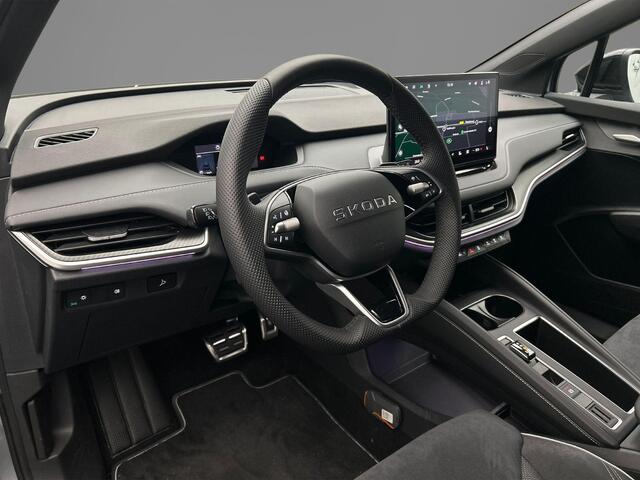Skoda Elroq 60 Sportline 204pk Automaat Trekhaak, Adaptive cruise control, Achteruitrijcamera, LED koplampen, Stoelverwarming, Stuurwiel verwarmd, Parkeersensoren, App connect