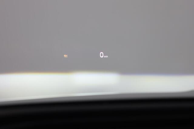 Skoda Enyaq iV Coupé 80 Sportline 204 pk Canton Audio | Head up Display | Verwarmbare voorstoelen en achterbank | Crystal Face