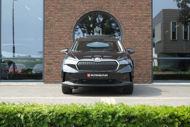 Skoda Enyaq iV 60 Selection Panoramadak, Leder, Warmtepomp, ACC, Achteruitrijcamera