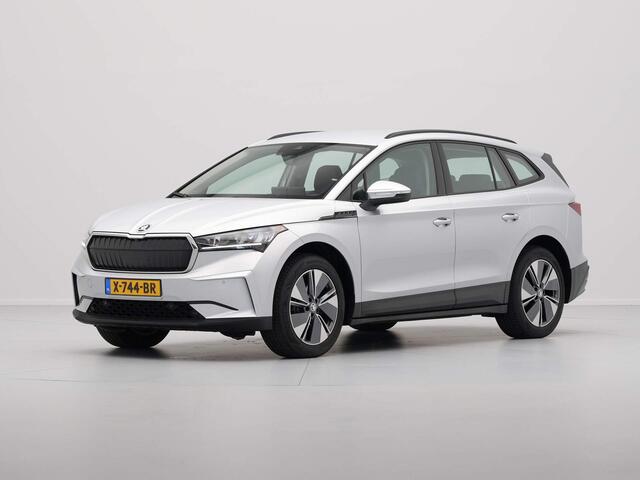 Skoda Enyaq iV 60 180pk | Achteruitrijcamera | Parkeer sensoren | Navigatie | 19 inch velgen |