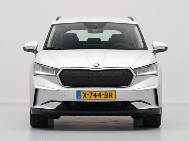 Skoda Enyaq iV 60 180pk | Achteruitrijcamera | Parkeer sensoren | Navigatie | 19 inch velgen |
