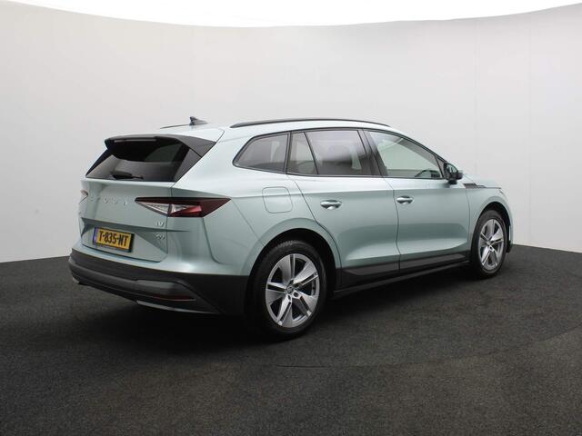 Skoda Enyaq iV 60 180pk Automaat Warmtepomp, Adaptive cruise control, Navigatie, Airco, DAB, LED verlichting, Parkeersensor achter, LED verlichting, App connect