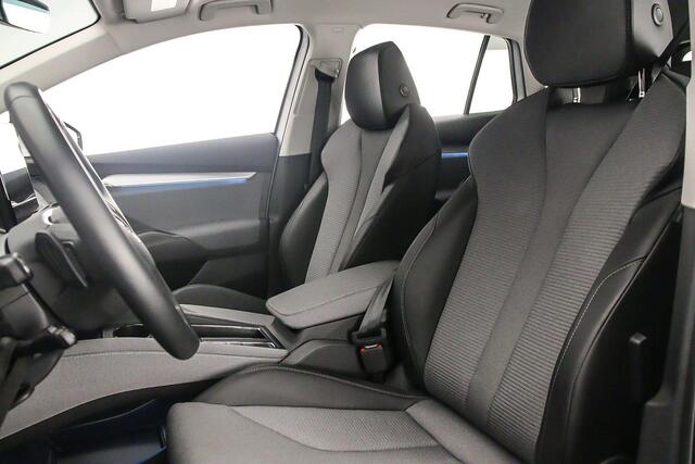 Skoda Enyaq iV 80 204pk Automaat Achteruitrijcamera, Navigatie, LED verlichting, Airco, DAB, Cruise control, Parkeersensoren, App connect