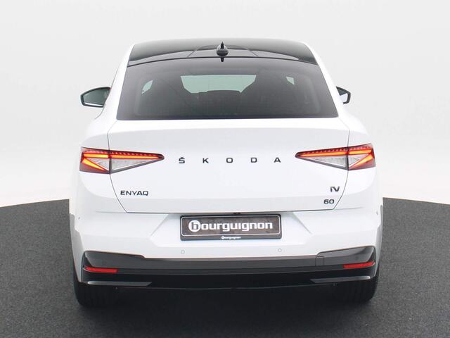 Skoda Enyaq iV Coupé 60 | Sportline | Panoramadak | Achteruitrijcamera | Adaptive cruise control | 21" velgen