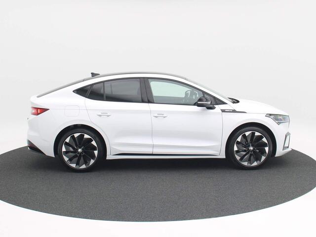 Skoda Enyaq iV Coupé 60 | Sportline | Panoramadak | Achteruitrijcamera | Adaptive cruise control | 21" velgen