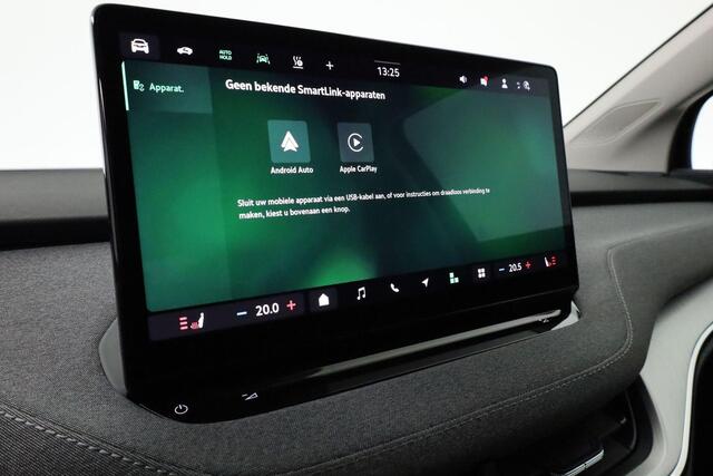 Skoda Enyaq iV Selection 210 kW / 286 pk Elektrisch wegklapbare trekhaak | Draadloze Apple Carplay/Android Auto | Verwarmbare voorstoelen | Verwarmbaar stuurwiel | Adaptive Cruise Control | Adaptive Lane Assist | 20 inch lichtmetalen velgen | Parkeersensoren voor & acht