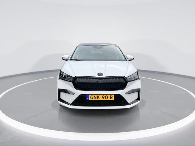 Skoda Enyaq iV Coupé Selection Elektromotor 210 kW / 286 pk SUV | Moon white | Business upgrade pakket | Panorama dak | 20'' inch velgen |