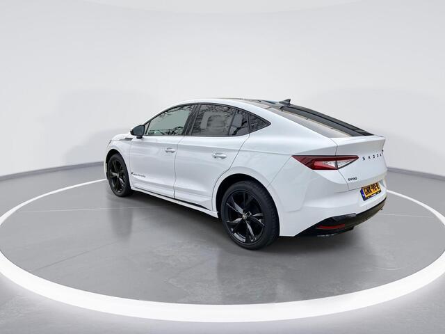 Skoda Enyaq iV Coupé Selection Elektromotor 210 kW / 286 pk SUV | Moon white | Business upgrade pakket | Panorama dak | 20'' inch velgen |