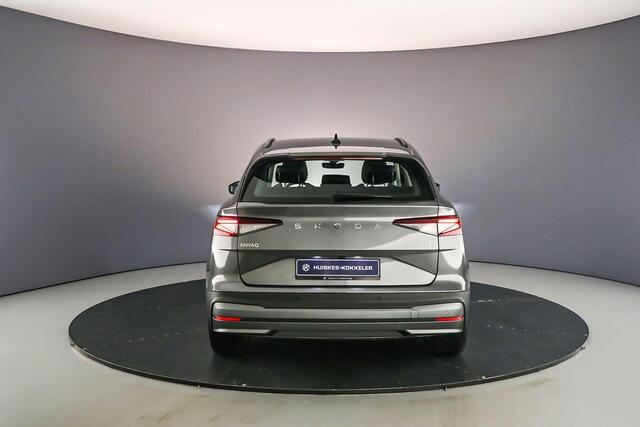 Skoda Enyaq iV 60 Selection 180pk Automaat Achteruitrijcamera, Navigatie, Cruise control, Airco, App connect, LED koplampen, Parkeersensoren, DAB, Radio