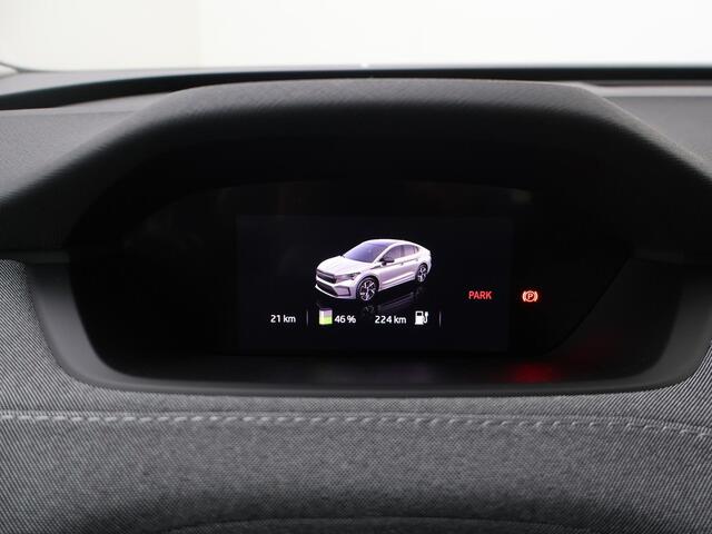 Skoda Enyaq iV Coupé 80 204 pk | Panodak | Carplay | Navi | 542 km Actieradius | Camera | Adapt. cruise control |