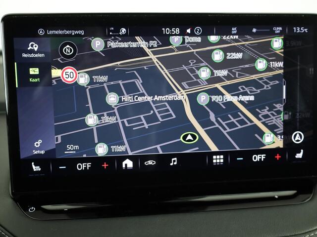 Skoda Enyaq iV 60 Sportline Business 180 pk | Navigatie | Parkeersensoren | Achteruitrijcamera | Autom. airco (3 zones) | Stoelverwarming |