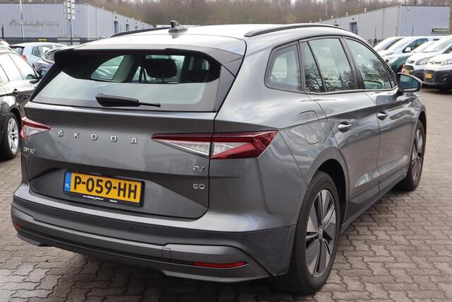 Skoda Enyaq iV 60 Moet nog gereinigd worden! Cruise control, Camera, Apple Carplay, BTW Auto