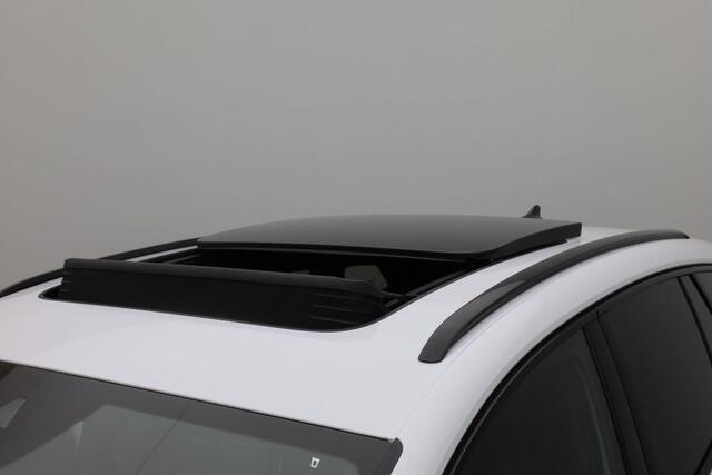 Skoda Enyaq iV 60 180 pk Sportline | Panoramadak | Navigatie | Achteruitrijcamera | Stoelverwarming | 21 inch lichtmetalen velgen