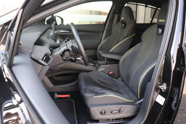 Skoda Enyaq iV Coupé RS 300PK | Trekhaak | Head-up | CANTON Audio | Adaptieve Cruise Control | Elektrische achterklep | Stoelverwarming |