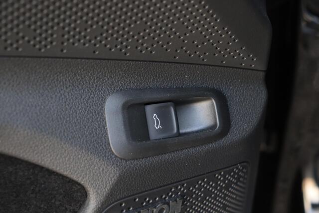 Skoda Enyaq iV Coupé RS 300PK | Trekhaak | Head-up | CANTON Audio | Adaptieve Cruise Control | Elektrische achterklep | Stoelverwarming |
