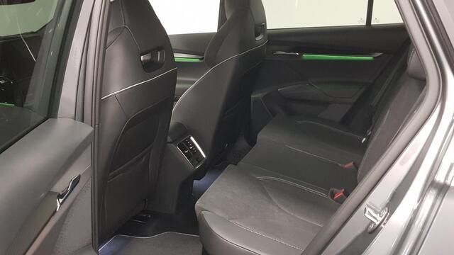 Skoda Enyaq iV 80 Sportline Demo! | Navigatie | Climate pack | Led | Extra Getint glas | Lichtmetalen Velgen