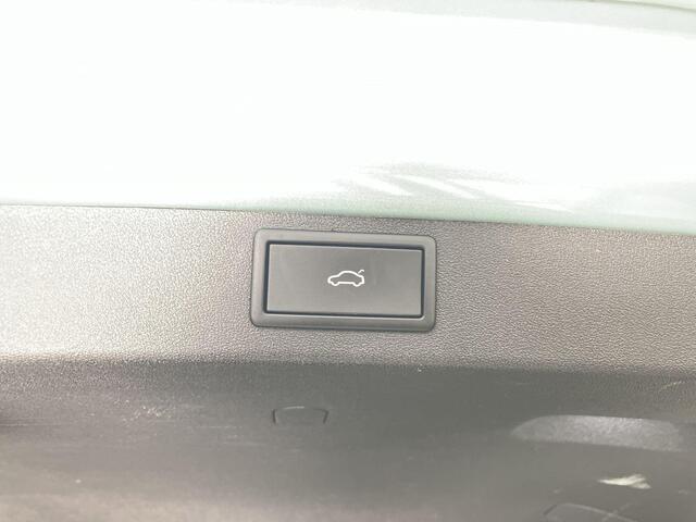 Skoda Enyaq iV 80 204pk Limited Edition Plus · Keyless · Camera · Warmtepomp · Elek. Trekhaak · Elek. Achterklep · 19'' Inch ·