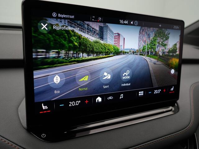 Skoda Enyaq iV 80 204 pk Founders Edition Black | Warmtepomp | Panoramadak | Leder | Privacy glas | 21 inch