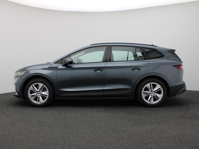 Skoda Enyaq iV 60 Trekhaak, Warmtepomp, Adaptive Cruise control, Lane- & Side Assist, Stoelverwarming, Keyless, Navigatie, Parkeersensoren